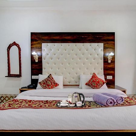 Hotel Royal Hameed Srīnagar Extérieur photo