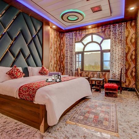 Hotel Royal Hameed Srīnagar Chambre photo