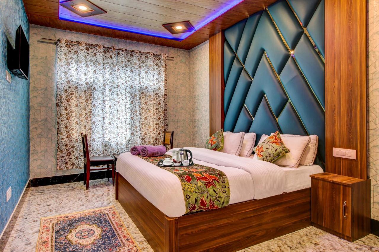 Hotel Royal Hameed Srīnagar Extérieur photo