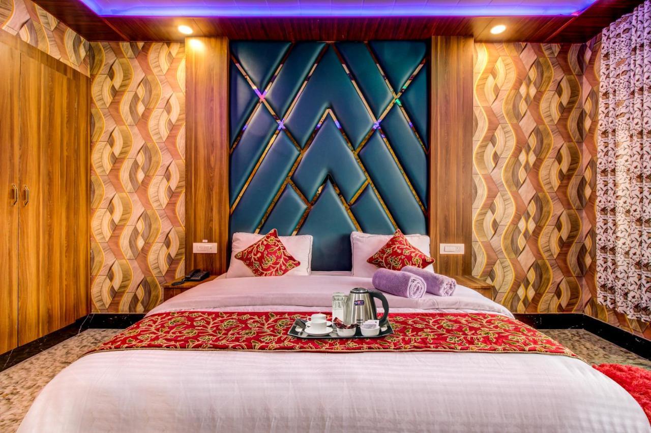 Hotel Royal Hameed Srīnagar Chambre photo